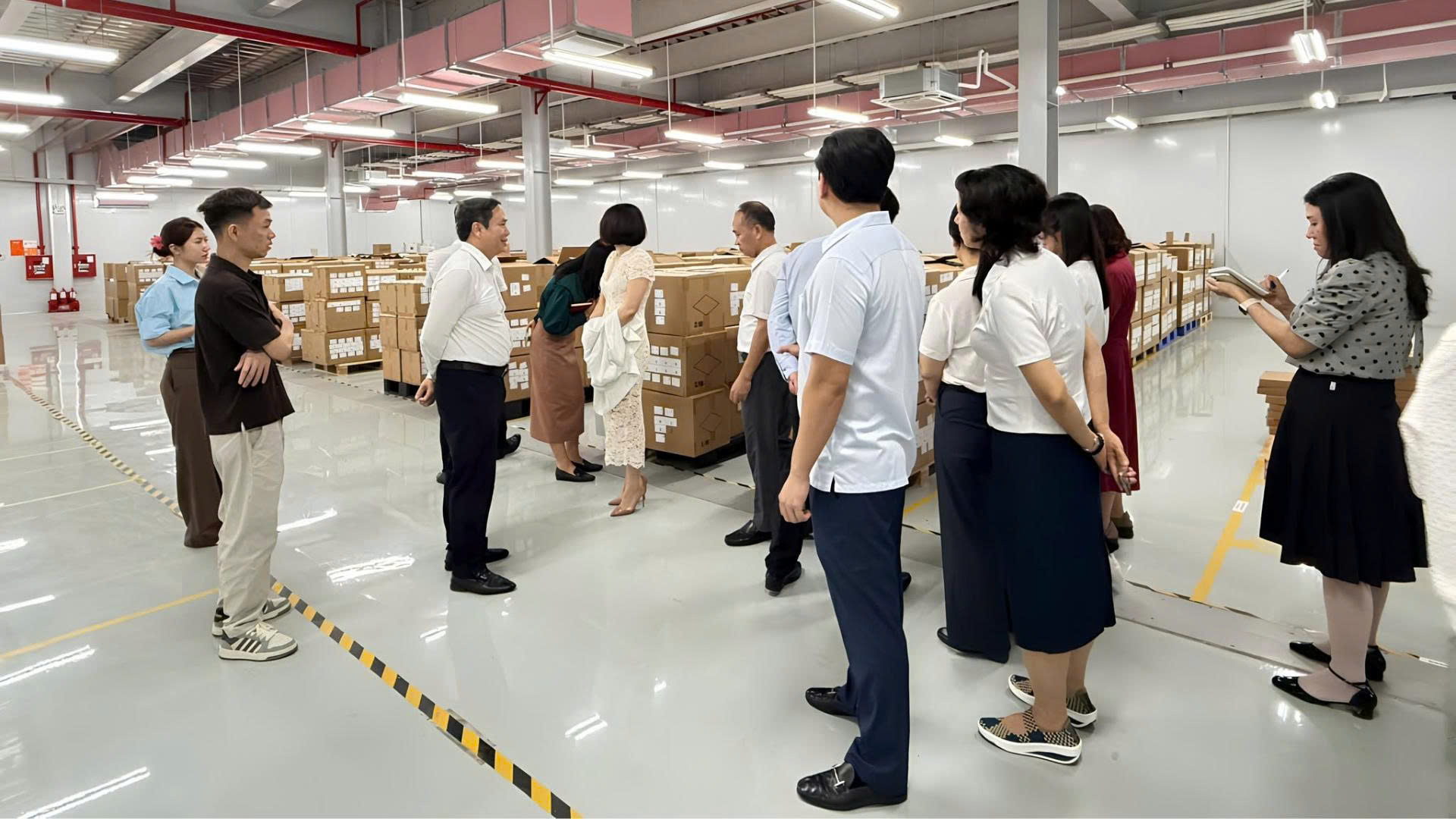 Efficient, flexible, and reliable</br> logistics solutions